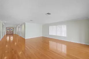 1910 NW Cove Cir, Stuart, FL 34994 - Photo 23