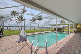 1910 NW Cove Cir, Stuart, FL 34994 - Photo 21