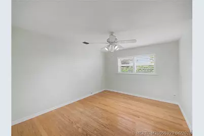 1910 NW Cove Circle, Stuart, FL 34994 - Photo 43