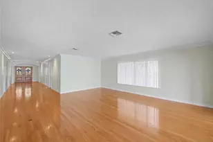 1910 NW Cove Cir, Stuart, FL 34994 - Photo 25