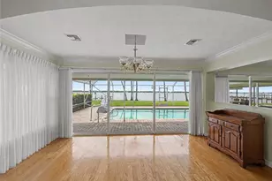 1910 NW Cove Cir, Stuart, FL 34994 - Photo 27