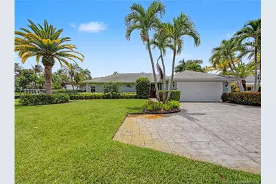 1910 NW Cove Circle, Stuart, FL 34994 - Photo 9