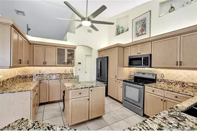 460 NE Cornwall Ave Avenue, Port Saint Lucie, FL 34983 - Photo 9
