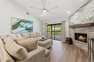 164 SE Crestwood Cir, Stuart, FL 34997 - Photo 5