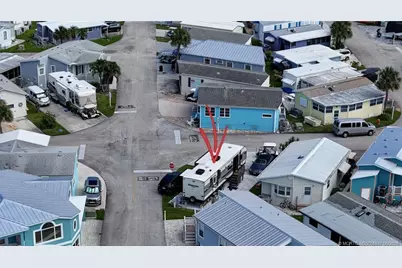 944 Nettles Boulevard, Jensen Beach, FL 34957 - Photo 19