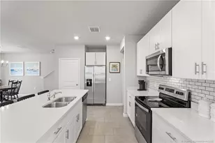 351 SE Angler Dr, Stuart, FL 34994 - Photo 5