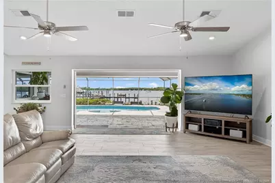 1007 SE Kitching Cove Lane, Port Saint Lucie, FL 34952 - Photo 11