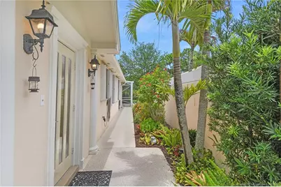 8693 SE Retreat Drive, Hobe Sound, FL 33455 - Photo 5