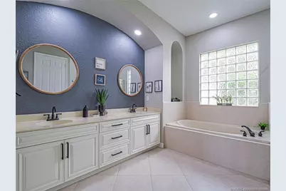 391 NW Sheffield Circle, Port Saint Lucie, FL 34983 - Photo 25
