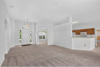 8253 Sandpine Circle, Port Saint Lucie, FL 34952 - Photo 13