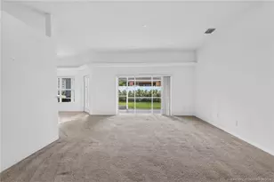 8253 Sand Pine Cir, Port Saint Lucie, FL 34952 - Photo 9