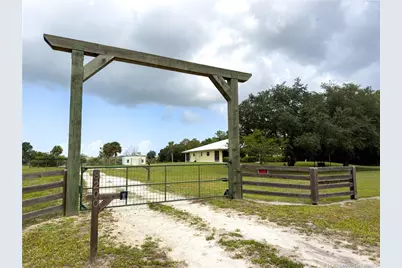 8200 SW Springhaven Avenue, Indiantown, FL 34956 - Photo 35