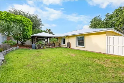 8974 SE Bobo Court, Hobe Sound, FL 33455 - Photo 27