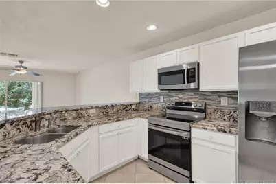 2977 SE Lexington Lakes Drive, Stuart, FL 34994 - Photo 13