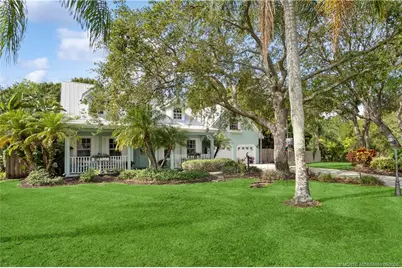 330 SE Southwood Trail, Stuart, FL 34997 - Photo 5