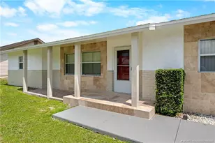 1670 SE Madison St, Stuart, FL 34997 - Photo 1