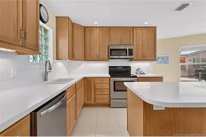 184 Nettles Boulevard, Jensen Beach, FL 34957 - Photo 15