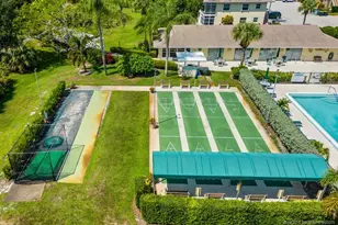 2950 SE Ocean Blvd, Stuart, FL 34996 - Photo 17