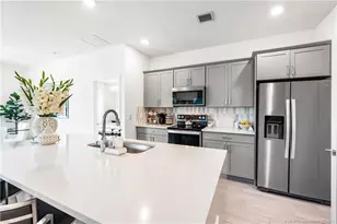 2005 NE Ocean Dunes Dr, Jensen Beach, FL 34957 - Photo 3