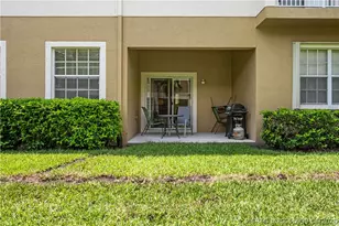 1560 SE Wilshire Pl, Stuart, FL 34994 - Photo 19