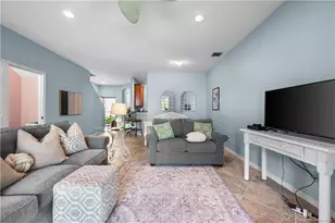 1560 SE Wilshire Pl, Stuart, FL 34994 - Photo 9