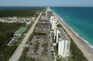 9940 S Ocean Dr, Jensen Beach, FL 34957 - Photo 43