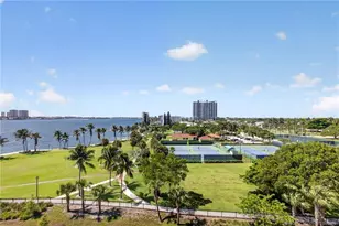 801 Lake Shore Dr, Lake Park, FL 33403 - Photo 5