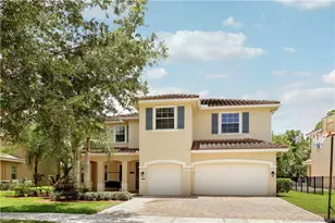 5413 SW Honeysuckle Ct, Palm City, FL 34990 - Photo 1