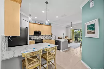 1004 Mariner Bay Boulevard, Fort Pierce, FL 34949 - Photo 15