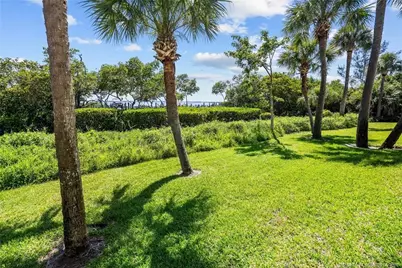 1004 Mariner Bay Boulevard, Fort Pierce, FL 34949 - Photo 39