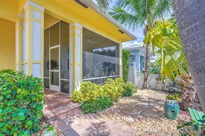 412 SW Akron Avenue, Stuart, FL 34994 - Photo 5