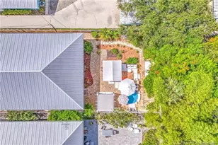 412 SW Akron Ave, Stuart, FL 34994 - Photo 13