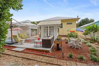 412 SW Akron Avenue, Stuart, FL 34994 - Photo 45