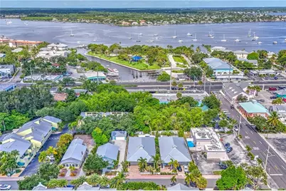 412 SW Akron Avenue, Stuart, FL 34994 - Photo 3