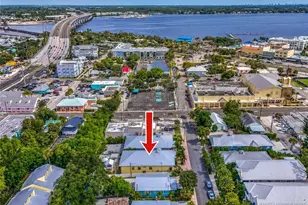 412 SW Akron Ave, Stuart, FL 34994 - Photo 3