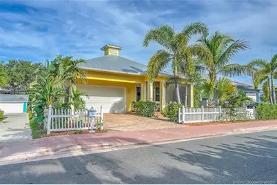 412 SW Akron Avenue, Stuart, FL 34994 - Photo 1