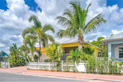412 SW Akron Avenue, Stuart, FL 34994 - Photo 15