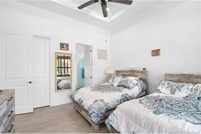 208 SE Via Tirso, Port Saint Lucie, FL 34952 - Photo 21