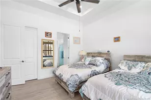 208 SE Via Tirso, Port Saint Lucie, FL 34952 - Photo 21