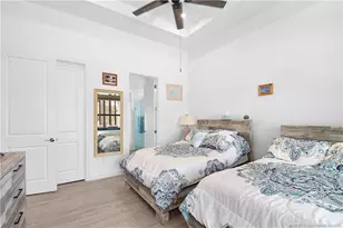 208 SE Via Tirso, Port Saint Lucie, FL 34952 - Photo 21