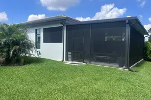 168 SE Strada Cervaro, Port Saint Lucie, FL 34952 - Photo 9