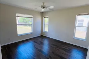 419 SW Meadow Terrace, Port Saint Lucie, FL 34984 - Photo 9
