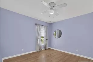 922 SW Haleyberry Ave, Port Saint Lucie, FL 34953 - Photo 13