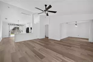 922 SW Haleyberry Ave, Port Saint Lucie, FL 34953 - Photo 5