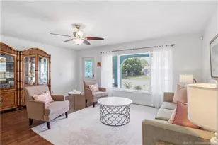 1007 SE Euclid Ln, Port Saint Lucie, FL 34983 - Photo 3