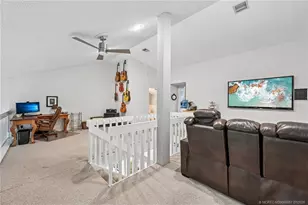 250 NE Edgewater Dr, Stuart, FL 34996 - Photo 33