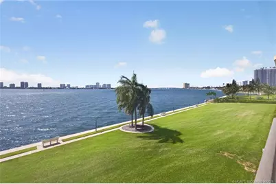 801 Lake Shore Drive #302, Lake Park, FL 33403 - Photo 1