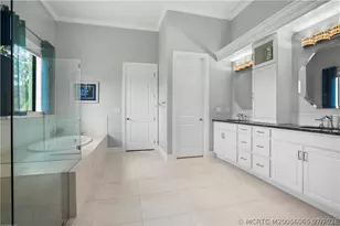 3153 SW English Garden Dr, Palm City, FL 34990 - Photo 15