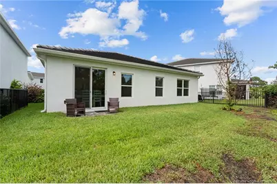 208 SW Pomeroy Street, Stuart, FL 34997 - Photo 7