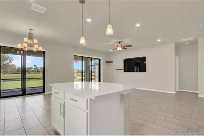 466 SE Vallarta Drive, Port Saint Lucie, FL 34984 - Photo 15